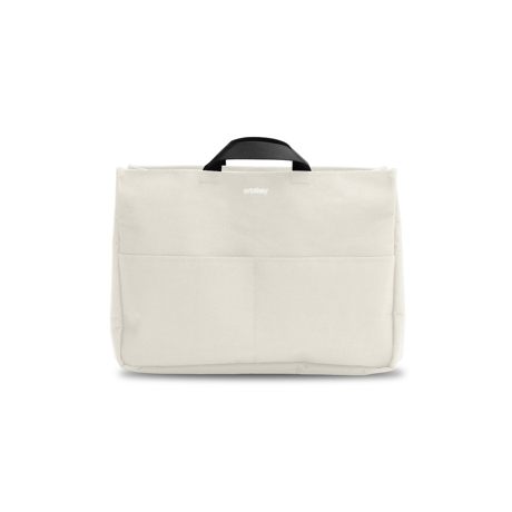 “TECHトート“とスマート通勤｜《インサートバッグ》バッグの中をスマートに整えるインサートバッグ｜Orbitkey