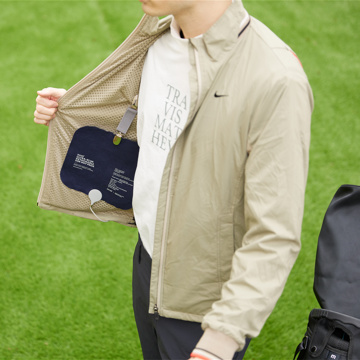 薄さ1.5ミリの“ぽっかぽか”シート型ヒーター｜《9W／20×20cm》クリップ付きで服に仕込める！銀ナノインクで温める特許技術の「USBウェアラブルヒーター」｜INKO