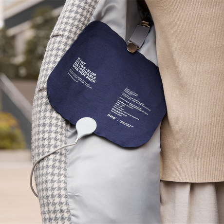 薄さ1.5ミリの“ぽっかぽか”シート型ヒーター｜《9W／20×20cm》クリップ付きで服に仕込める！銀ナノインクで温める特許技術の「USBウェアラブルヒーター」｜INKO