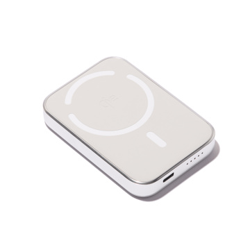 新技術で、安全をモバイル｜Qi2認証、発火しにくい準固体バッテリー「HeatZero」｜VOVA｜シルバーグレー