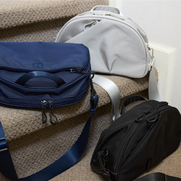 パカっと整う、休日ショルダー｜口が60°開いて、荷物が見える、出し入れスムーズな「バネパカ ショルダーバッグ」｜mayumasa