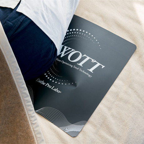 プロアスリートの休養、わが家で｜《10日間レンタル》国際特許技術で、体内の水分にアプローチする「リカバリー＆スリープデバイス」｜WOTT