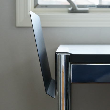 デスクの余白は、創造性の伸びしろ｜スペースと思考を拡張する、デスクポケット「SPACE CREATOR」｜STUDIO PINEAPPLE