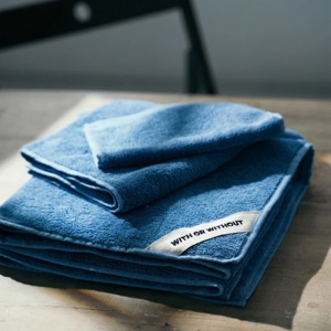 【1800円→1440円】桐生シルク20％ ハンドタオル｜WITH OR WITHOUT
