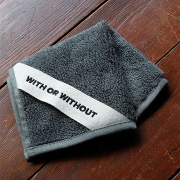 MONOCO OUTLET｜【1800円→1440円】桐生シルク20％ ハンドタオル｜WITH OR WITHOUT｜Gray