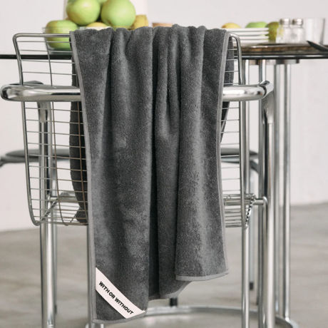 MONOCO OUTLET｜【5500円→4400円】桐生シルク10％ バスタオル｜WITH OR WITHOUT