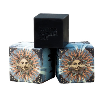 MONOCO OUTLET｜【3,500円→2,800円】《N.Y.アーティストパッケージ》肌のアミノ酸に近い「セリシン」たっぷり！シルク石鹸｜WITH OR WITHOUT｜Reiko Laiper