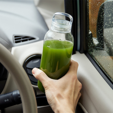 「単品ランチ」を栄養バランス食に｜グリーン9素材が、大人の“不足“を全代行する「発酵グリーンチャージ」｜MO ZYME