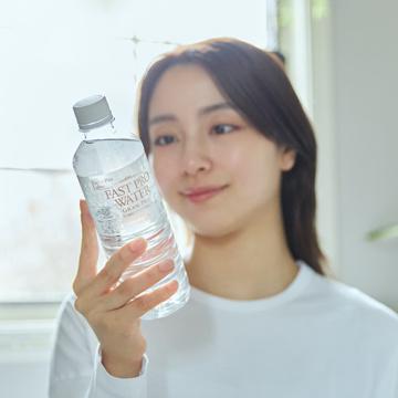 “体内クリーン”は、水選びから｜《 500ml x 24本》油を溶かす力、水道水の1.73倍！富士山麓地下水を非加熱・無菌・常温充填した「ファストプロウォーター グランプロ」｜エステ プロラボ