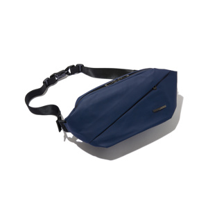 11ヶ所の収納ポイントで取り出しやすさを設計した、「防水アクティブボディバッグ」｜QUICKPACK TRASPO 9