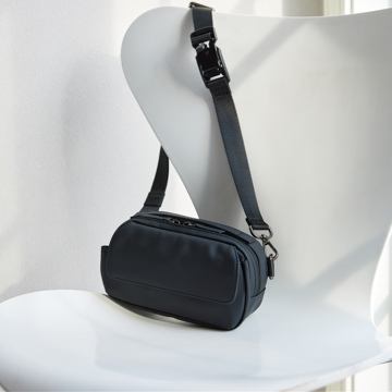 手ぶら以上、バッグ未満｜ポケット感覚、財布機能付き”ポケウォレ”｜ QUICK PACK pokepa