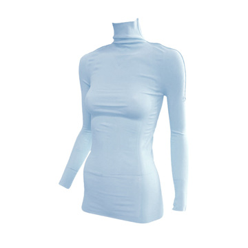 着心地のいい“日焼け止め”｜《ハイネックインナー／男女兼用》 UVカット98％、縫い目なしで動きやすい「サラリフィット」｜Salari｜ペールブルー