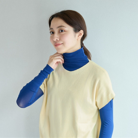 着心地のいい“日焼け止め”｜《ハイネックインナー／男女兼用》 UVカット98％、縫い目なしで動きやすい「サラリフィット」｜Salari