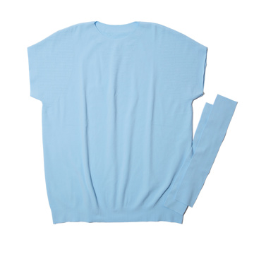 着心地のいい“日焼け止め”｜《Tシャツ＋アームカバー》UPF50+、縫い目なしで動きやすい「サラリ T」｜Salari｜サックスブルー