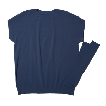 着心地のいい“日焼け止め”｜《Tシャツ＋アームカバー》UPF50+、縫い目なしで動きやすい「サラリ T」｜Salari｜チャコールネイビー