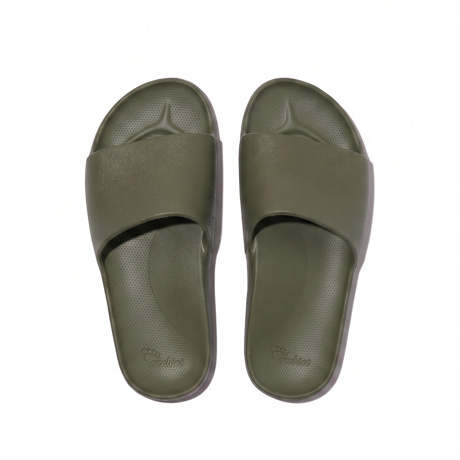 スニーカー感覚！ “健幸ビーサン”｜《スライドタイプ》理学療法士が開発、世界600万人の足を支える「アーチサポートサンダル」｜Archies