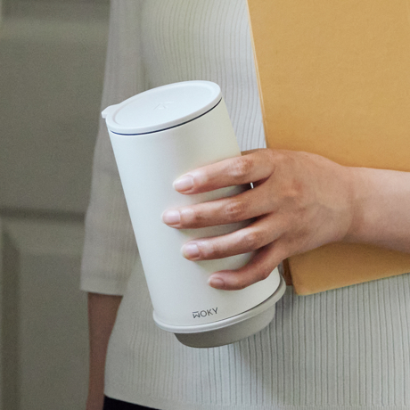 その味変、水筒のせいかも？！｜《シルクハット／500ml》 スポドリOK、金属臭・ニオイ移りなし、チタンセラミックコーティング・ボトル｜WOKY