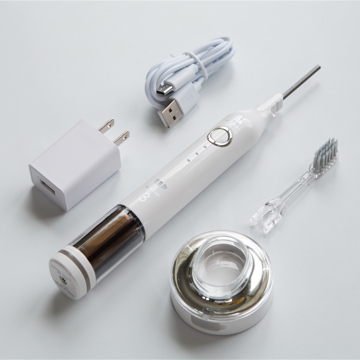 ツルツルの歯は、“光”でつくる｜《電動磨き用・充電式／ソラデーリズム3》光触媒の効果で、歯磨き粉なしでも歯垢がとれる「電動歯ブラシ」｜SOLADEY
