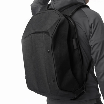 MONOCO OUTLET｜【22,000円→15400円】カリフォルニア発　折り紙モチーフの「バックパック」｜Orphosis
