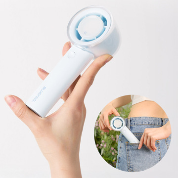 MONOCO OUTLET｜【3,280円→2,480円】手のひらサイズで、強風16m/s「ミニヘッドZファン」｜BLUEFEEL