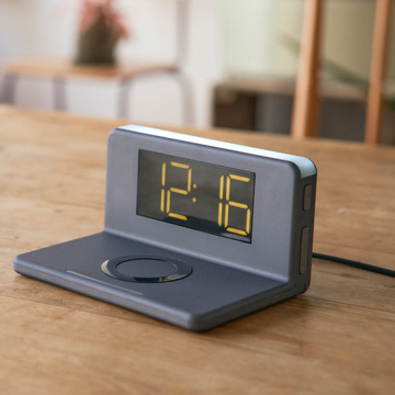 MONOCO OUTLET｜【理由あり 4,950円→3,039円】置くだけ充電、ベッドサイドすっきり。「ワイヤレス充電クロック」｜RELAX