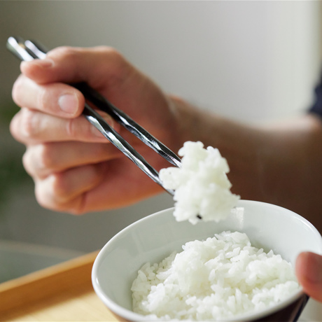 幸せの“箸”渡し｜《けずり箸／2膳／箱入り》職人手作り、天然漆の一生ものの箸｜兵左衛門