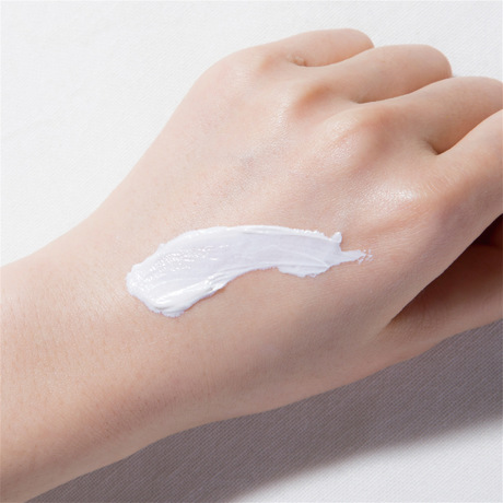 MONOCO OUTLET｜【1,870円→1,309円】保湿しながらUVケア。ノンケミカル処方の「SPF27・PA++ UV バリアモイストクリーム 無香料」｜MAMA BUTTER