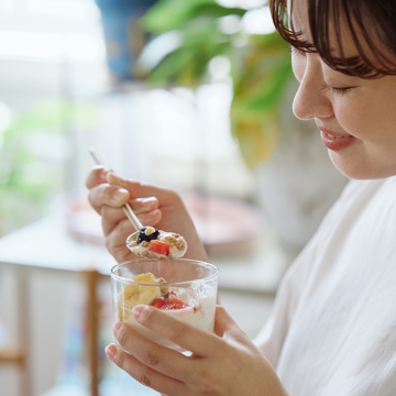 朝食に、１スプーンの“食物繊維ケア”｜《500ｇ／箱なし》水溶性食物繊維入り「からだに優しい 毎日のイヌリンはちみつ」｜MYHONEY