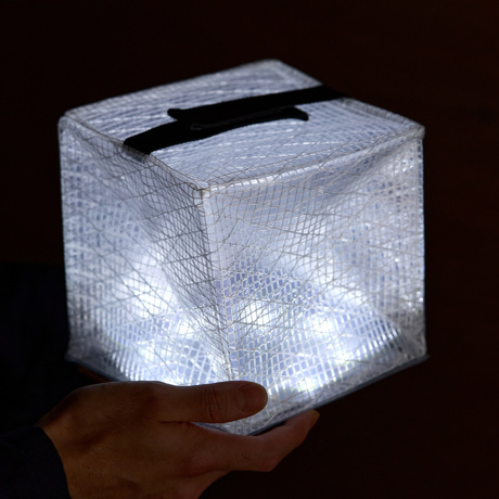 インテリアをおしゃれにするランタン。光の魔法で毎日に彩を｜おしゃれ＆上質なランタンでインテリアを格上げ