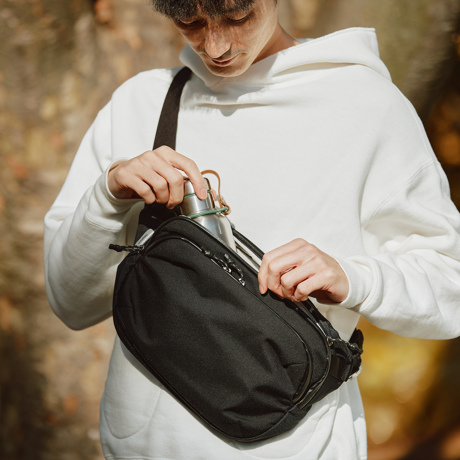 おしゃれサブバッグなら持つのが楽しい！機能性も抜群な8選｜サブバッグとしても使える収納グッズもご紹介