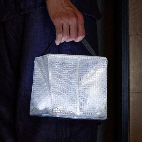 ベランピングを最高に盛り上げる、便利でおしゃれなグッズ15選｜卓上焚火や、ベランピングに最適な各種グッズなど