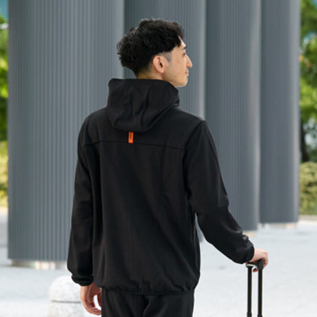 冬のウォーキングが楽しくなる服装として、取り入れたいアイテム｜アウターやトップス、各種小物など