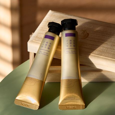 母の日のプレゼントに、70代のお母さんが喜ぶ花以外の実用品｜日々の生活やおしゃれに役立つグッズ14選