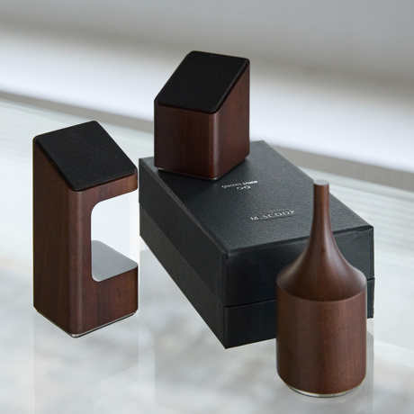 会社の記念品に選びたい「もらって嬉しいもの」15選｜デザイン性や高級感、存在感が抜群のグッズを厳選