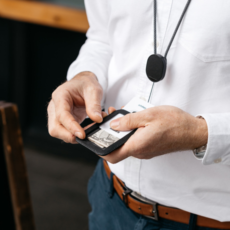 会社の記念品に選びたい「もらって嬉しいもの」15選｜デザイン性や高級感、存在感が抜群のグッズを厳選