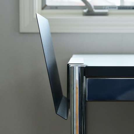 デスクの余白は、創造性の伸びしろ｜スペースと思考を拡張する、デスクポケット