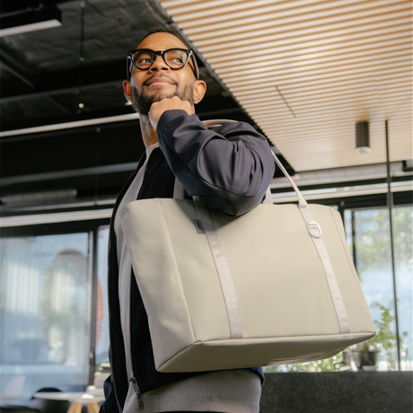 永年勤続表彰の記念品は、従業員のモチベーションがあがるものを｜感謝や、これからの期待を伝えられるグッズ15選