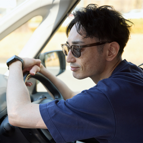 ギラつき OFF、景色 ON！｜偏光・調光・UV99.9％カットのおしゃれグラス