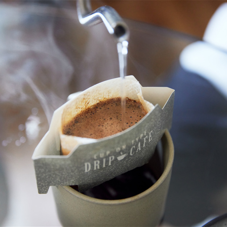 コーヒー偏愛は、“苦手”から始まった。｜スペシャリティ豆と、実力派の道具たち