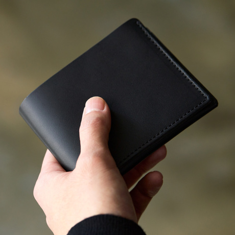 ミニマリストの男性におすすめ。高機能なメンズ財布と収納グッズ｜身軽でスマートに暮らすためのグッズ14選