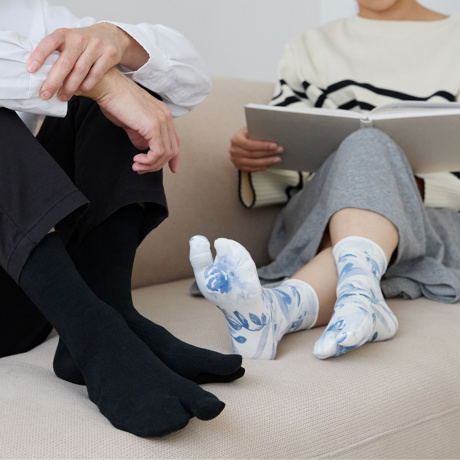 歩く足に、“和紙”の追い風｜フィット感と調湿性で、長時間でもサラッと快適