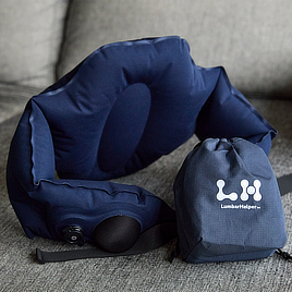 外出先でも、腰立てて！｜押すだけで膨らむ、軟らかさ自在なエアクッション