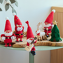 いたずらっ子、だあれ？｜北欧の妖精・ニッセが幸せを運びにやってきた