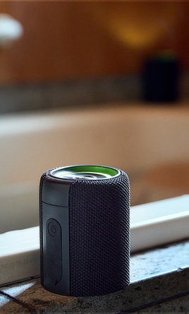 湯気と音楽で、思考ノイズOFF｜立体サウンドのマグネット式 防水スピーカー