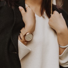 歩くのが趣味になりました（高木）